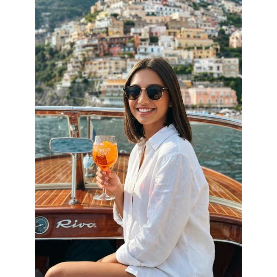 Πορτρέτο "Influencer Lifestyle" - Το Απόλυτο Travel & Fashion Δώρο